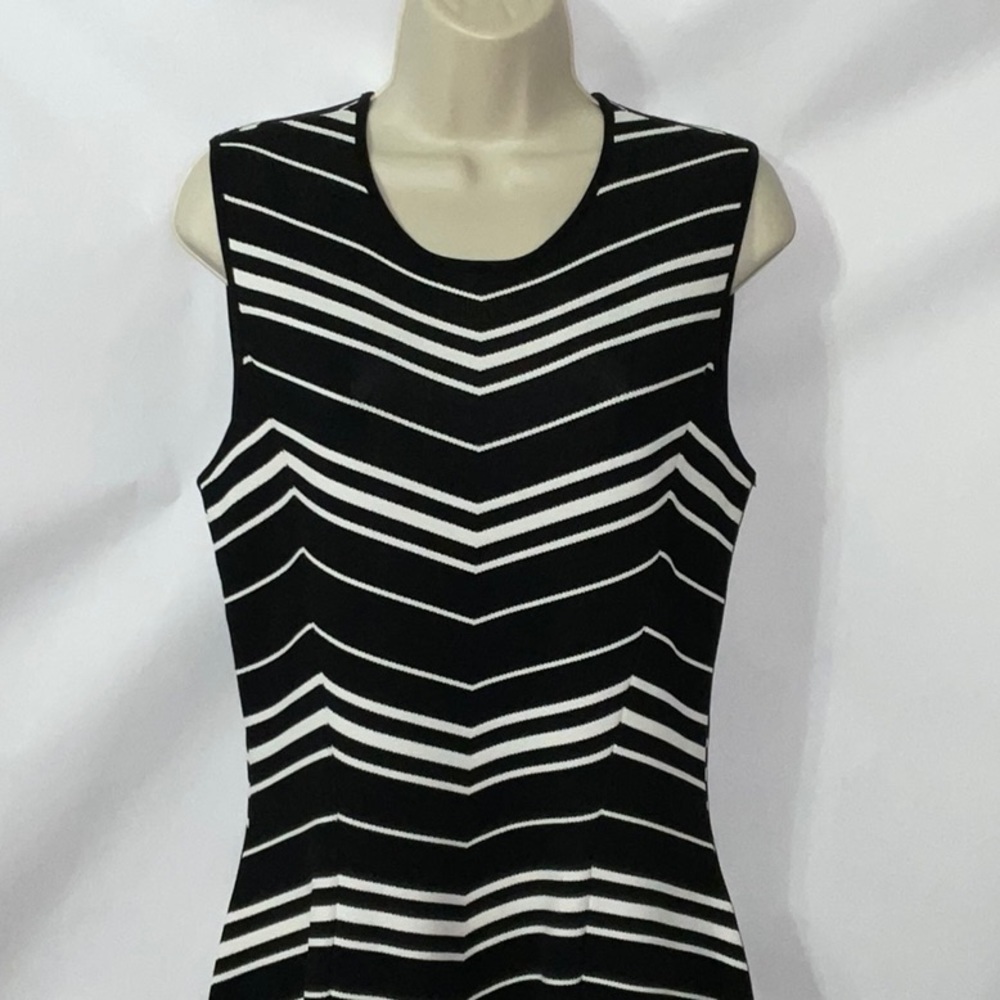 PINK TARTAN Dress, Size M - Picture 1 of 9